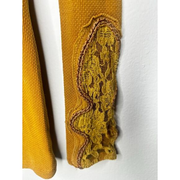 Y2K Free People Mustard Yellow Synergy Thermal Crochet Cuff Lace Knit XS - Picture 8 of 13